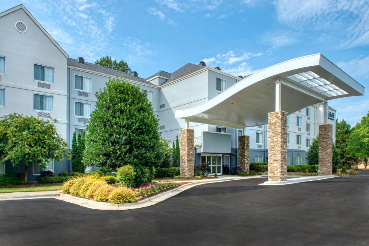 Fairfield Inn & Suites Raleigh Crabtree Valley Exterior photo